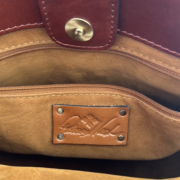 NWT Truly stunning Patricia Nash cutout Adeline Purse, dust bag & strap ALL NEW - Picture 7 of 12